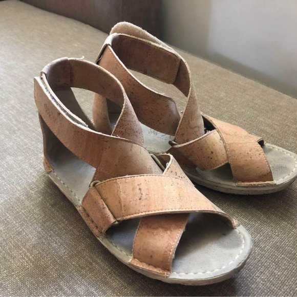 Po-Zu Vegan Cork Leather Sandals - Size 8/38 - Picture 3 of 3